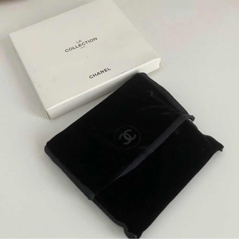 Chanel‎ double side compact mirror